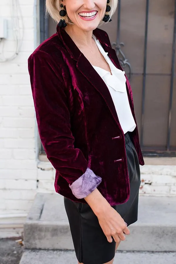 Chic Influencer Velvet Blazer