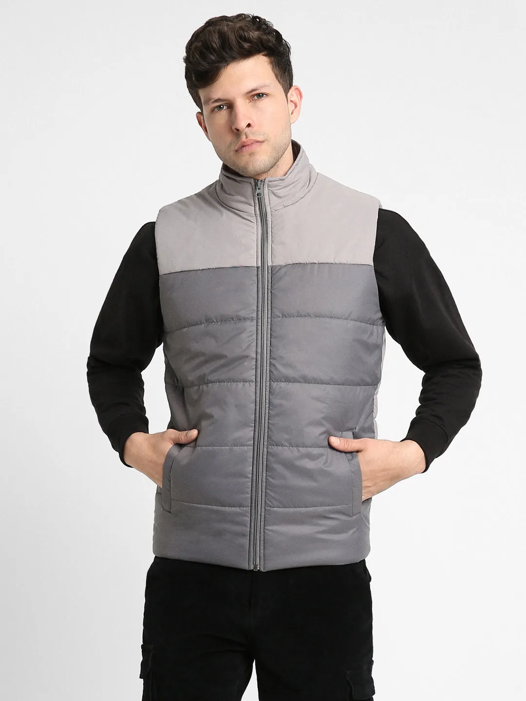 Men's Light Grey Colourblocked Mock Neck Sleeveless Gilet Jacket