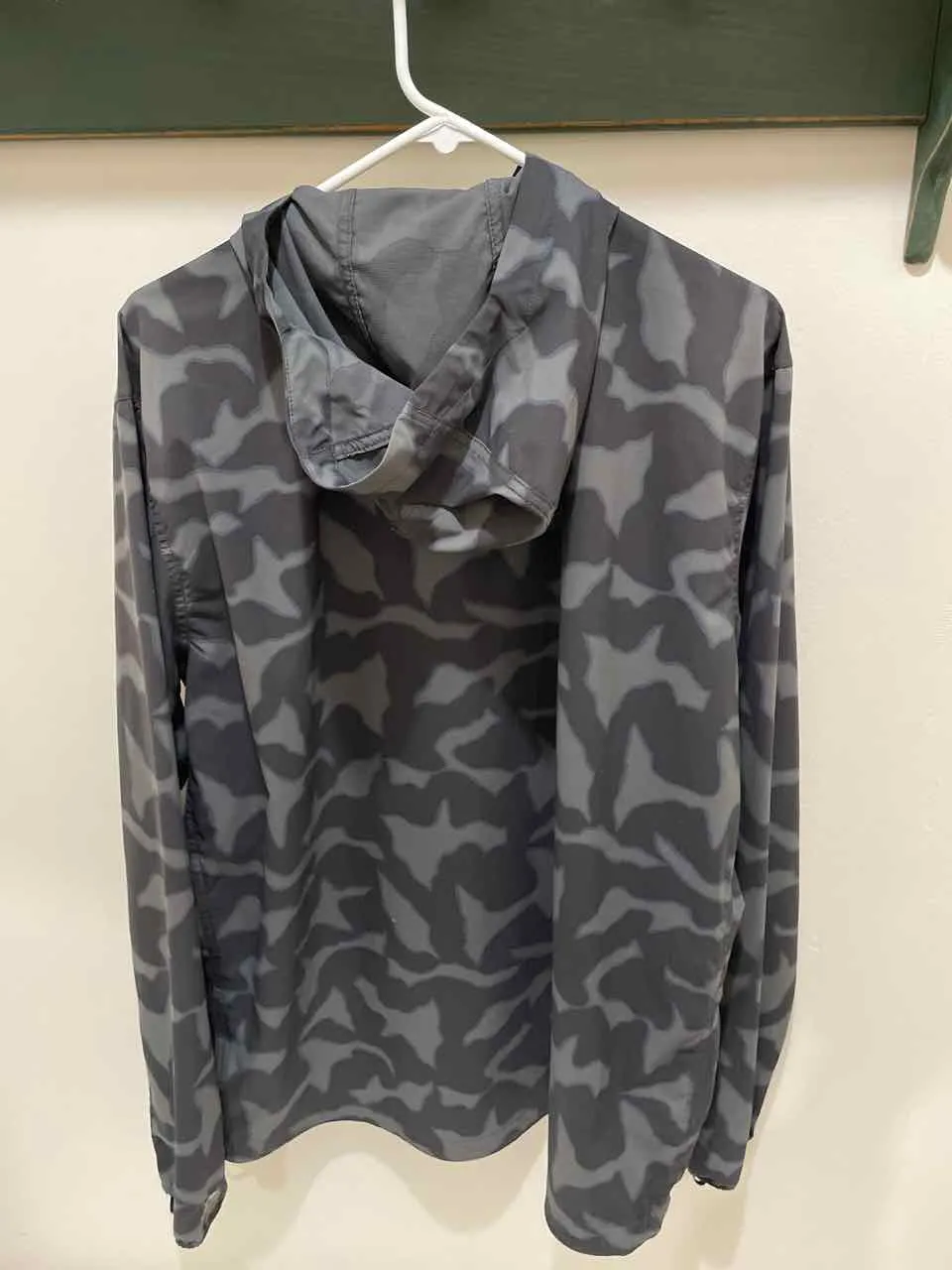 Patagonia Windbreaker Women's L