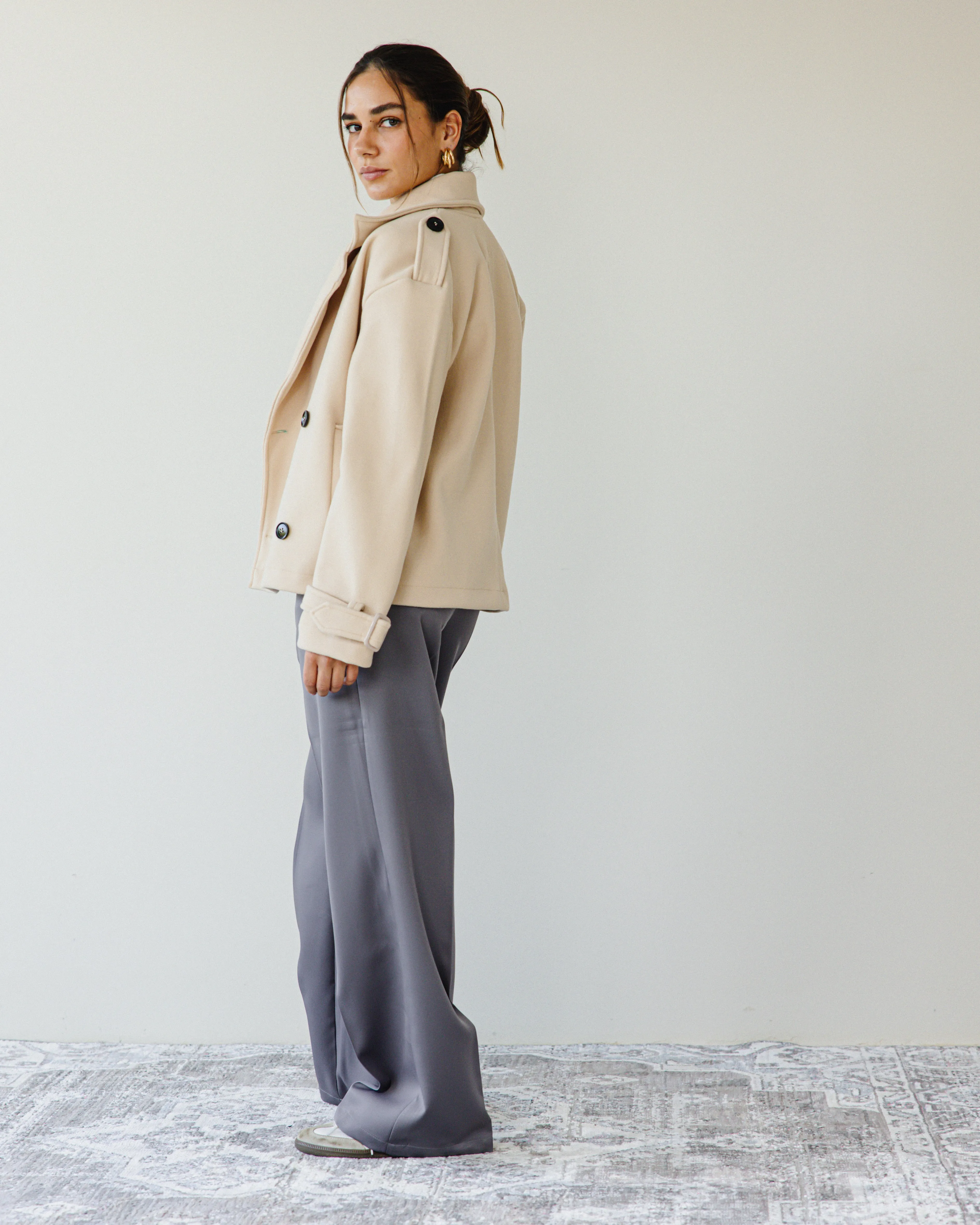 SHORT SOFT TRENCH COAT CREAM